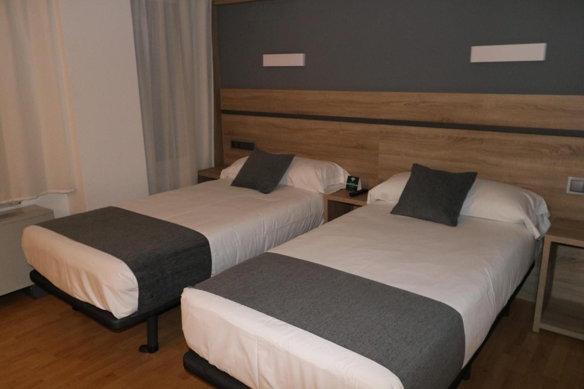 Hostal Alda Palencia Plaza Εξωτερικό φωτογραφία