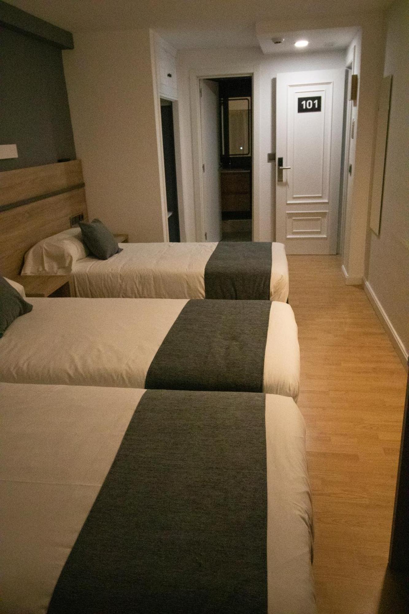 Hostal Alda Palencia Plaza Εξωτερικό φωτογραφία